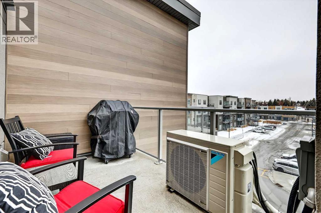 #401 150 Shawnee Square SW - 24