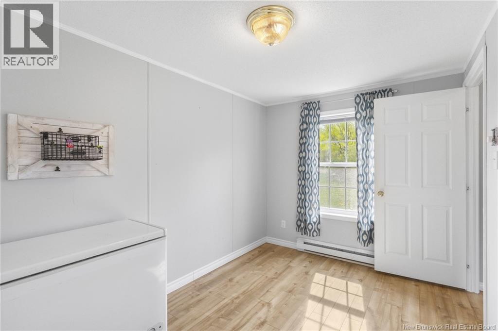 589 Main St - 23