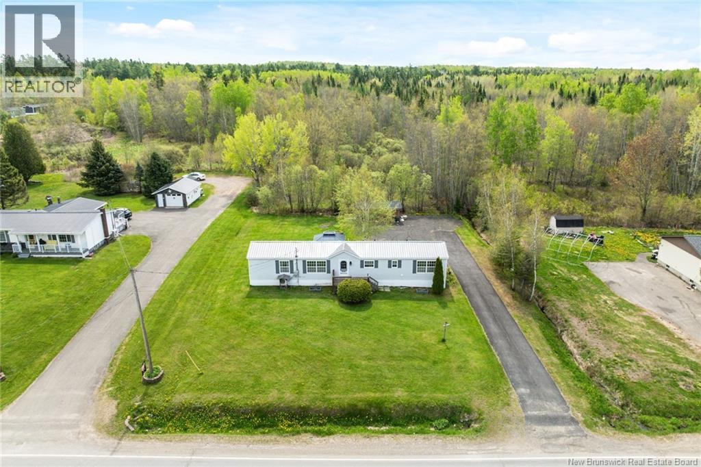 589 Main St - 3