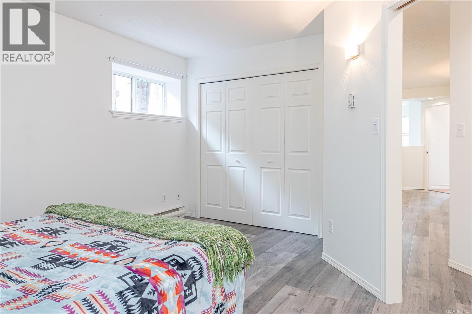 8144 Arthur St - 30