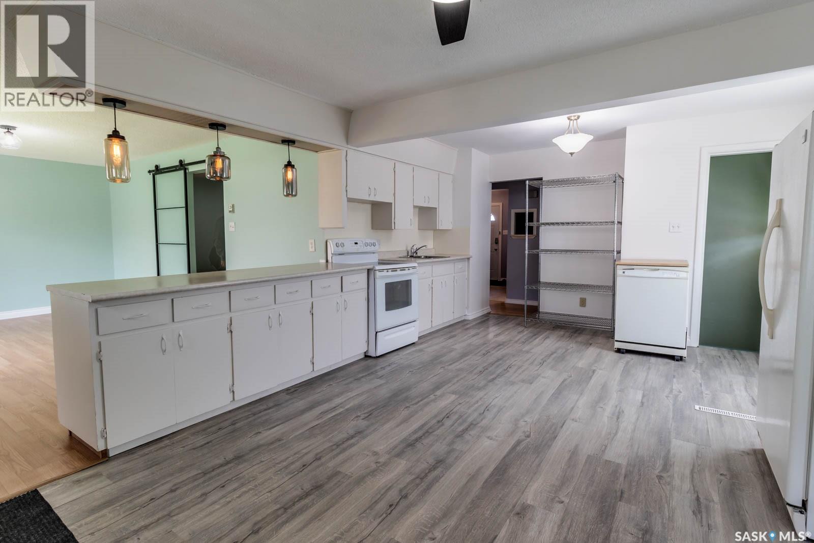 5342 5th AVENUE - 11