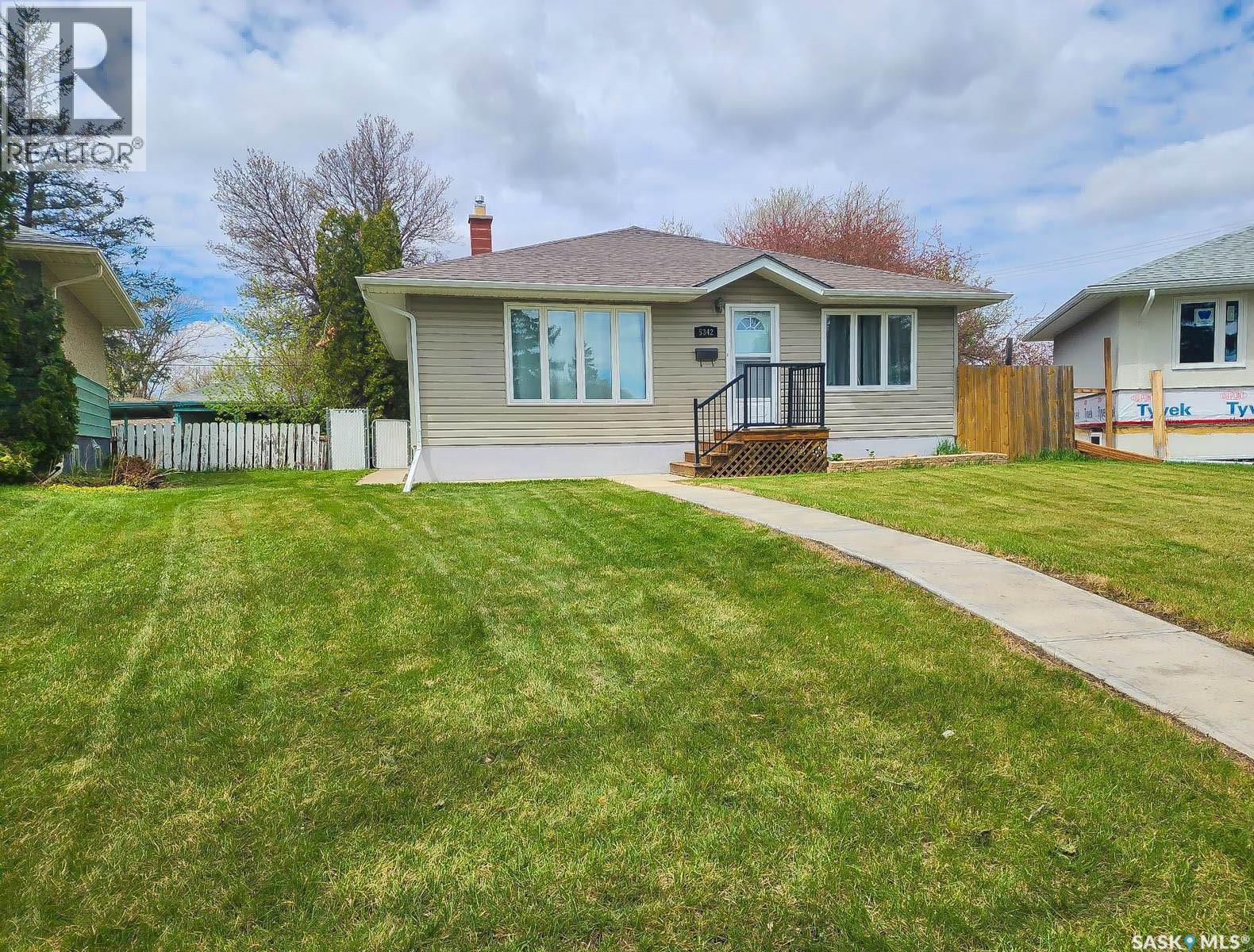 5342 5th AVENUE - Image 3