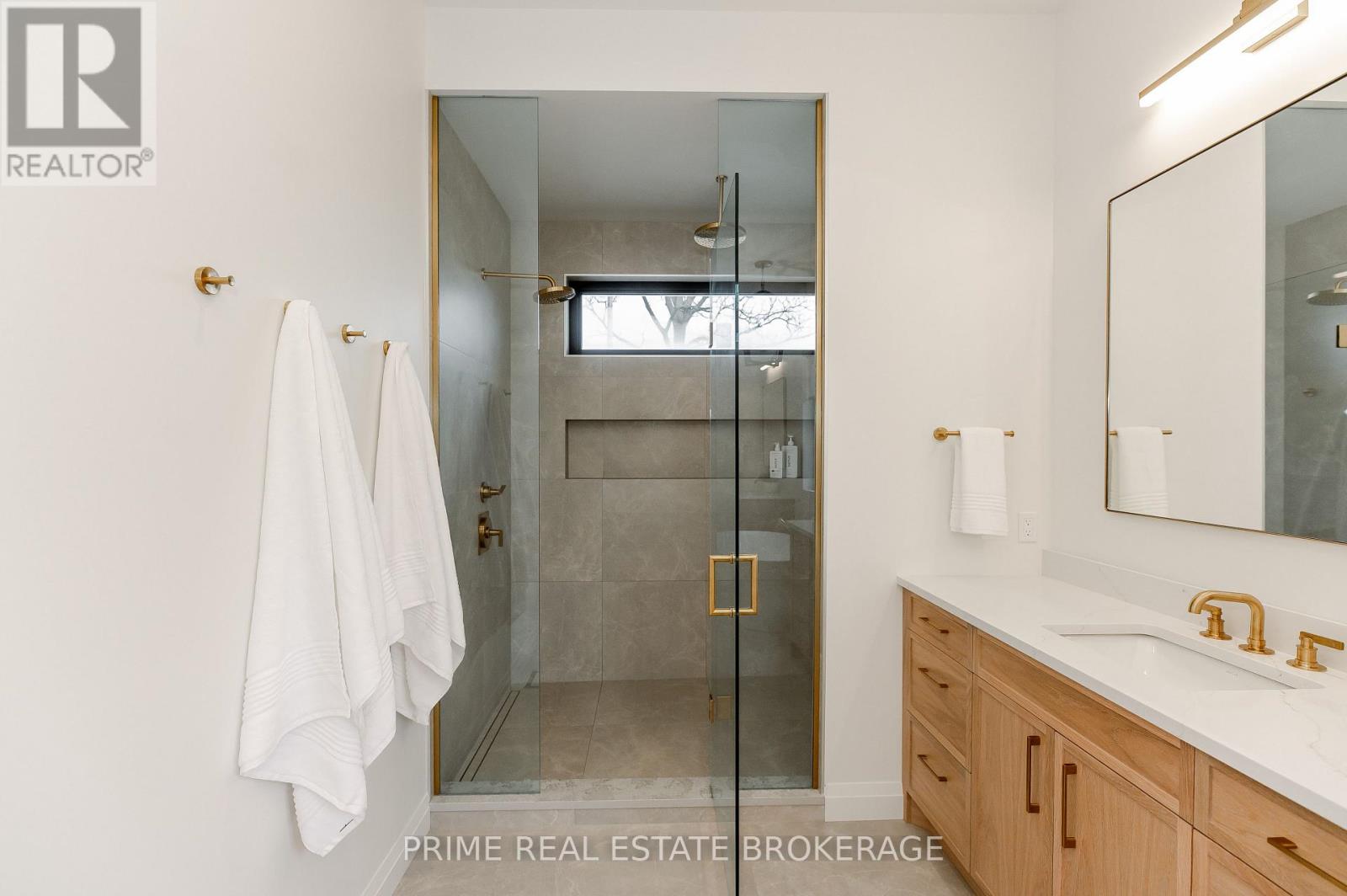 9 BLACK WALNUT DRIVE - 24