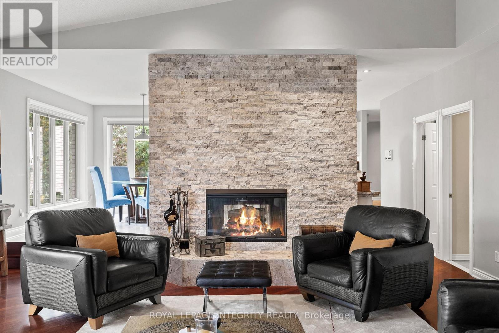 6 MARCHBROOK CIRCLE - 12