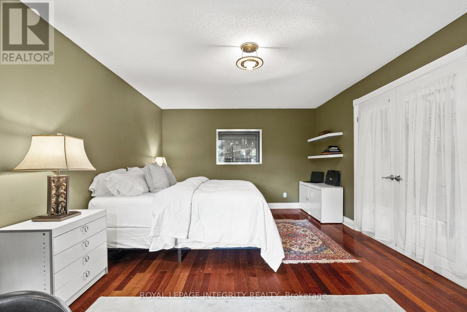 6 MARCHBROOK CIRCLE - 18