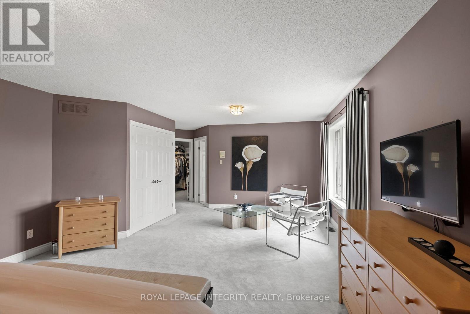 6 MARCHBROOK CIRCLE - 35