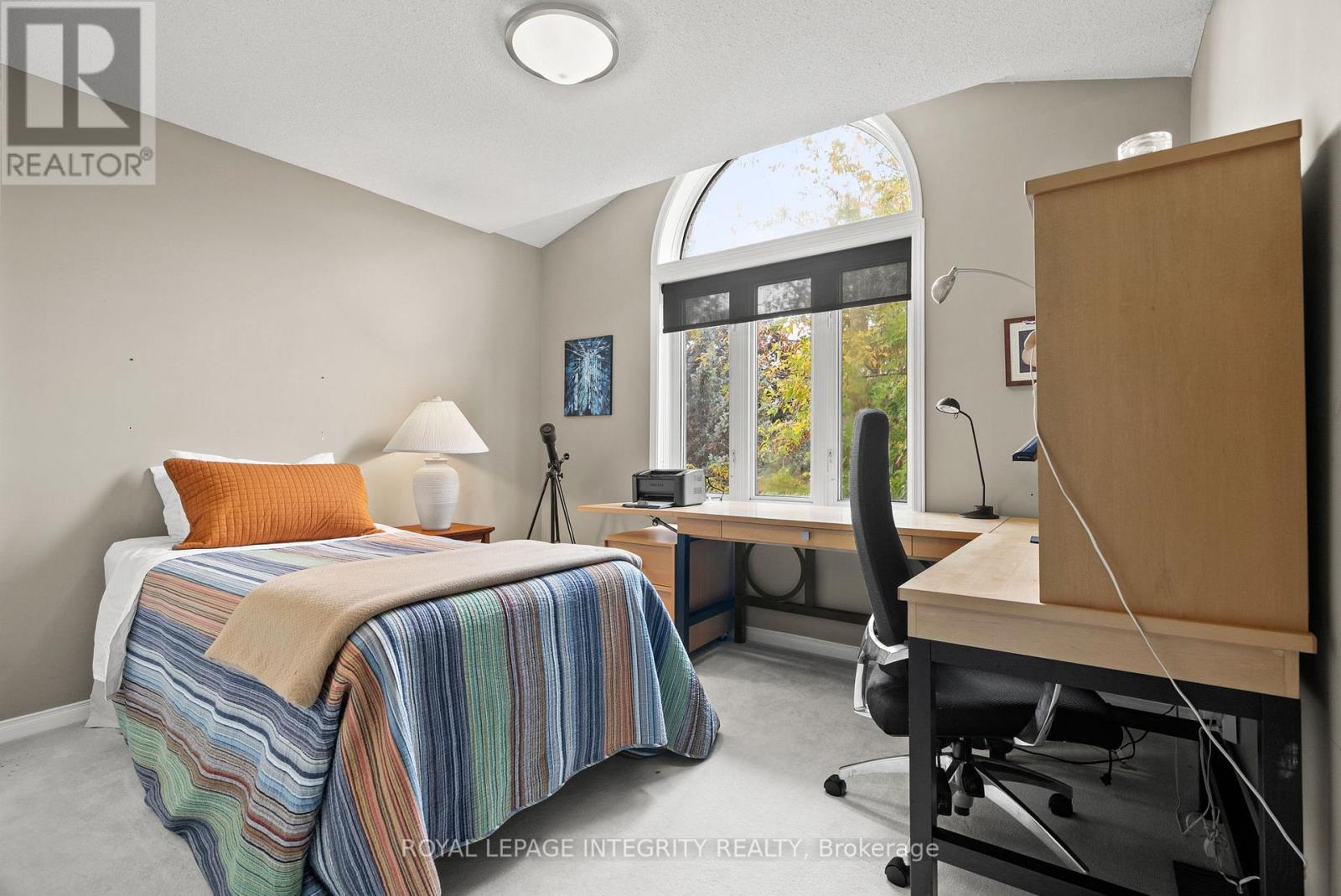 6 MARCHBROOK CIRCLE - 45