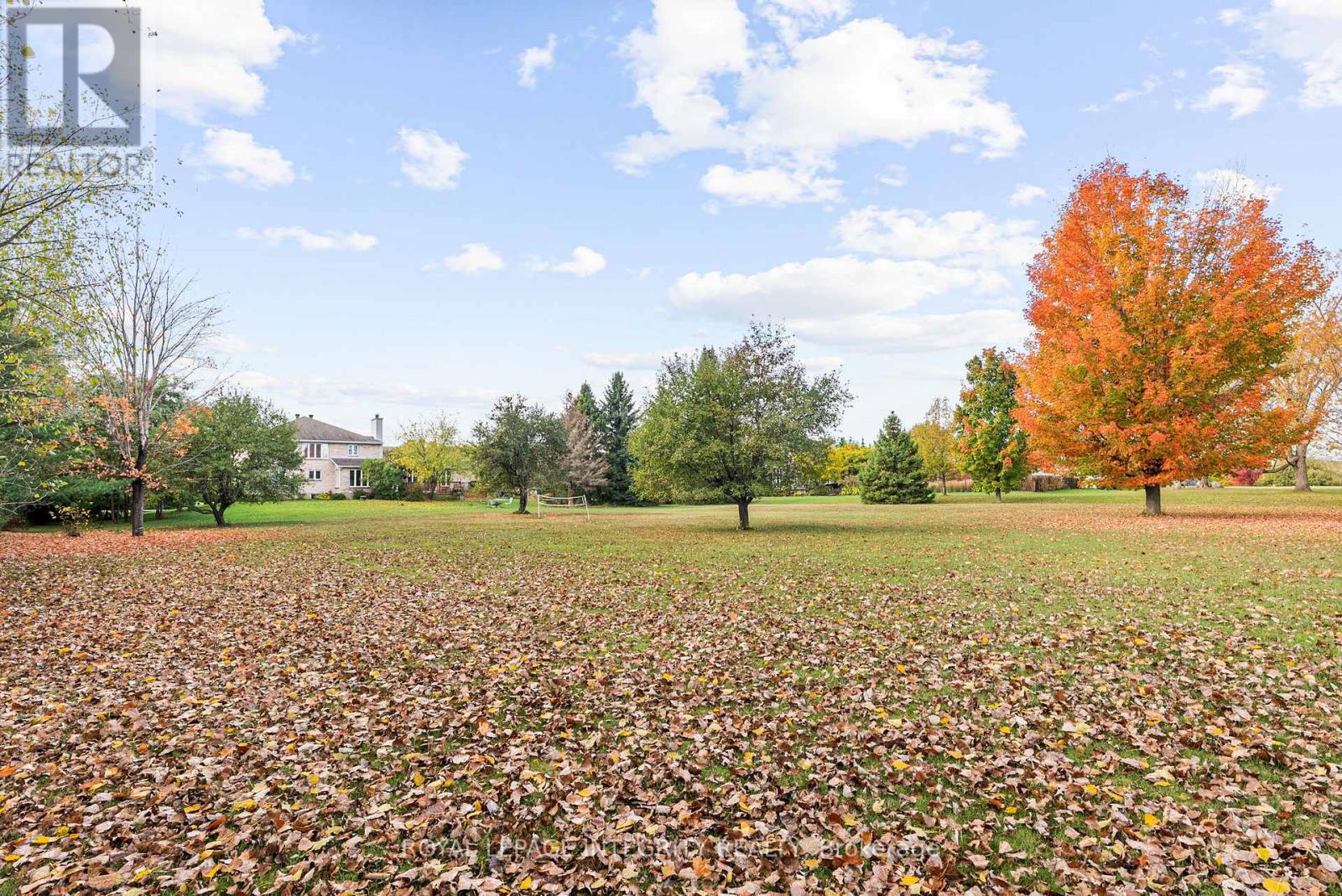 6 MARCHBROOK CIRCLE - 49