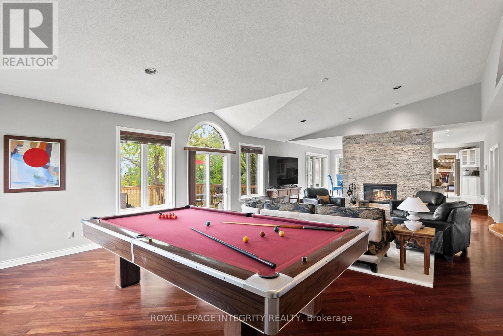 6 MARCHBROOK CIRCLE - 7