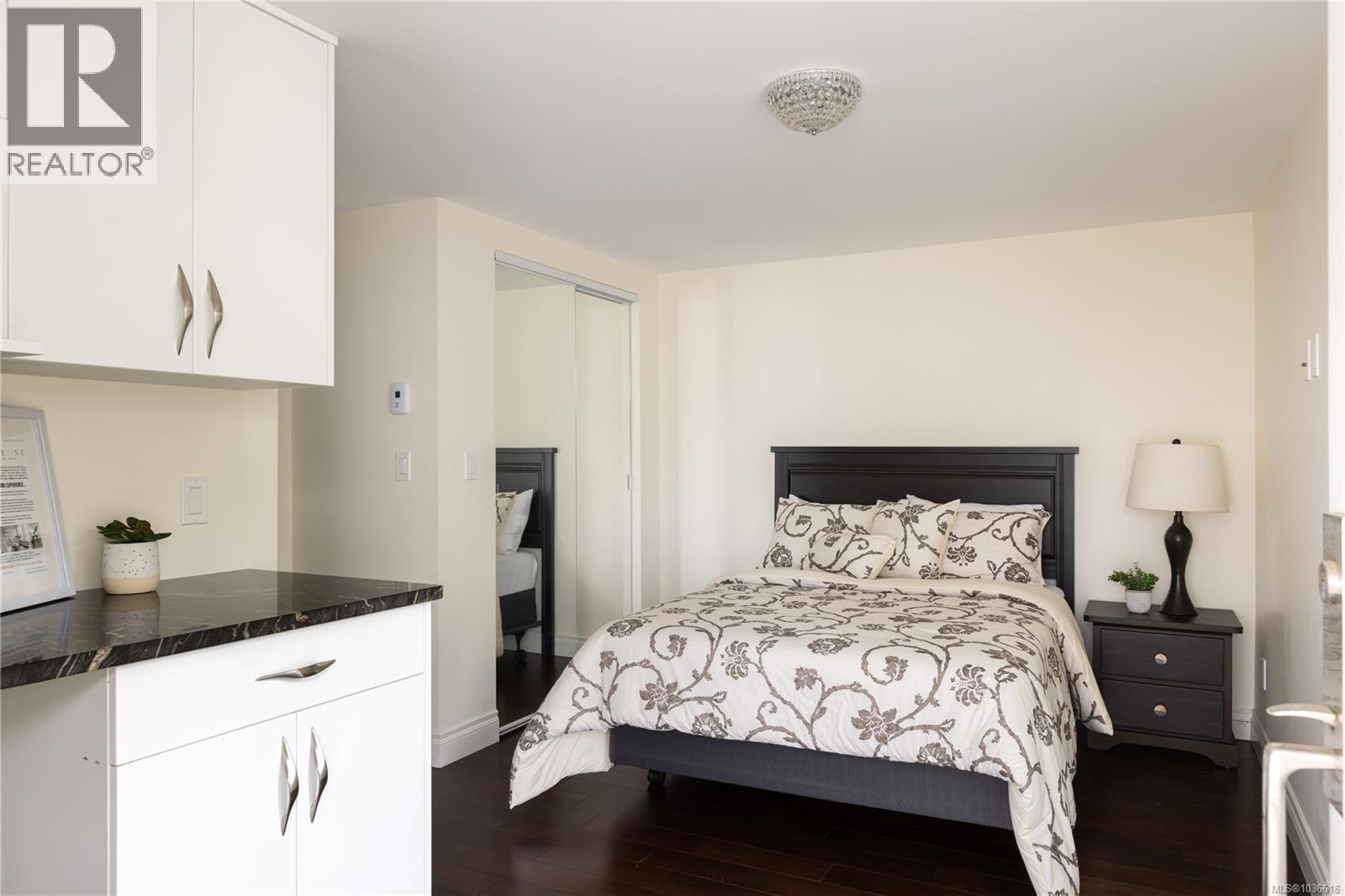  376 King George Terrace, Oak Bay