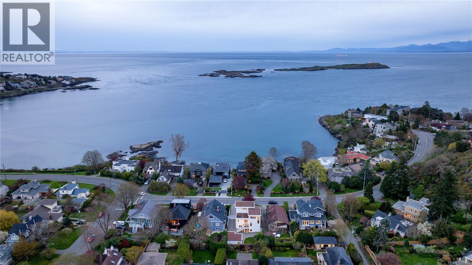  376 King George Terrace, Oak Bay