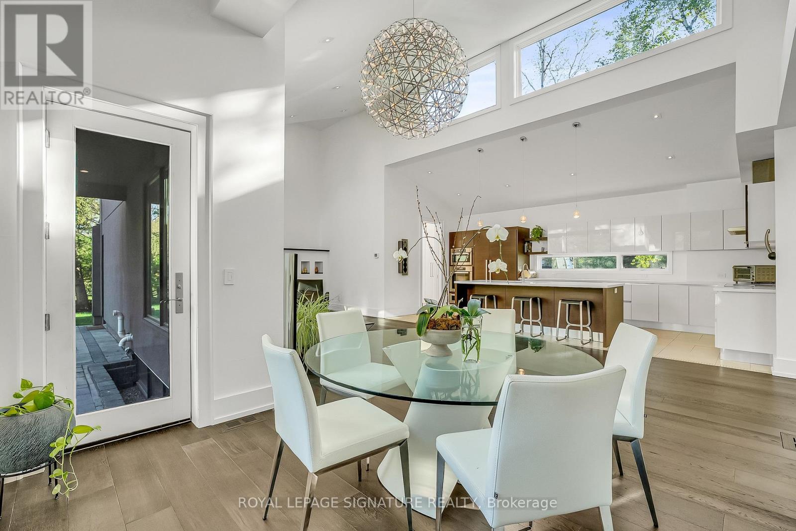 11 SANDPIPER COURT - 12