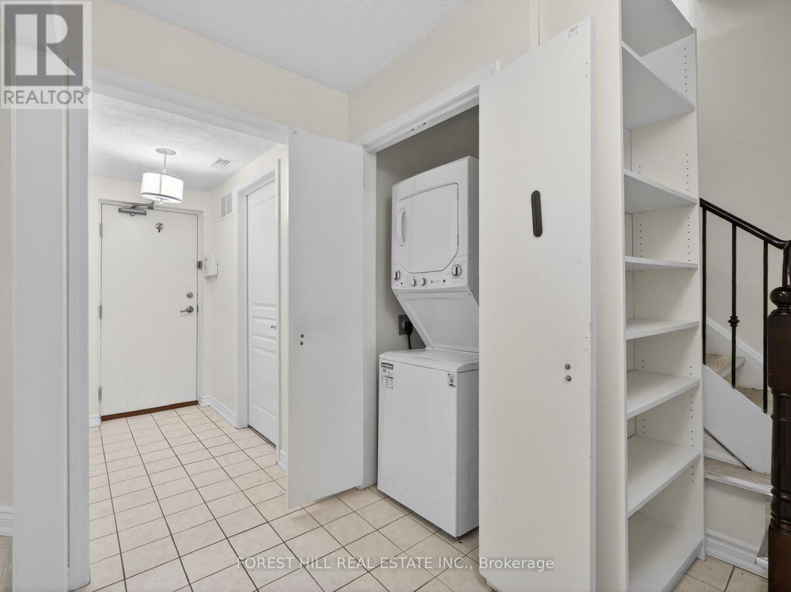 #106 11 EVERSON DRIVE - 40