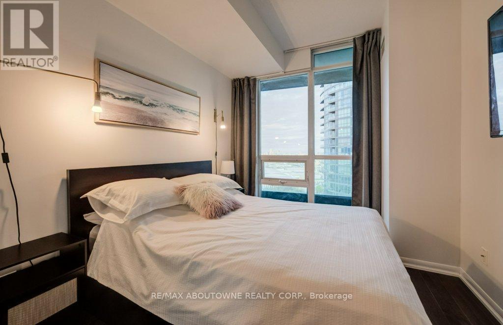 #3008 215 FORT YORK BOULEVARD - 11