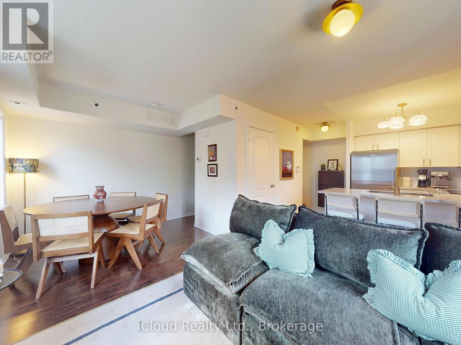 #3015 12 SUDBURY STREET - 13