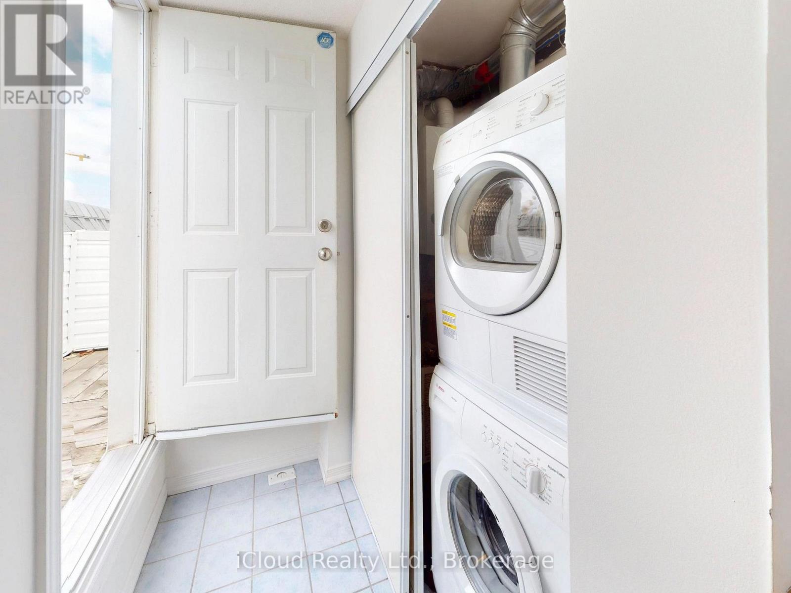 #3015 12 SUDBURY STREET - 28