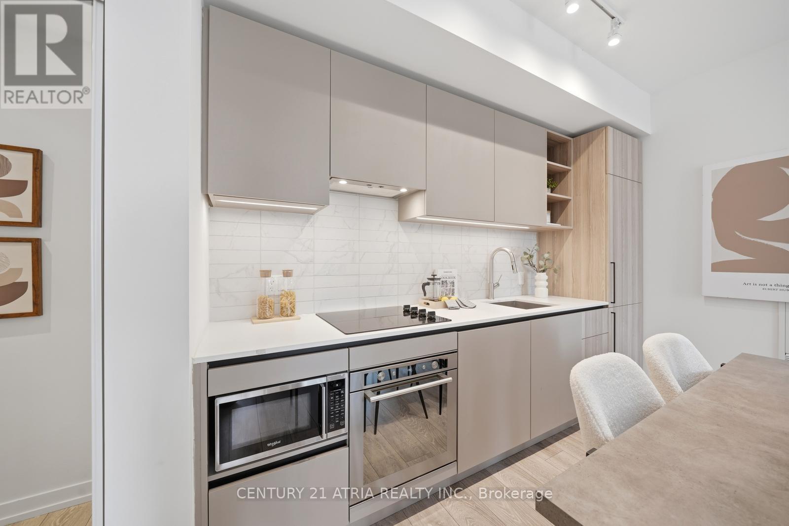 #1502 55 MERCER STREET - 10