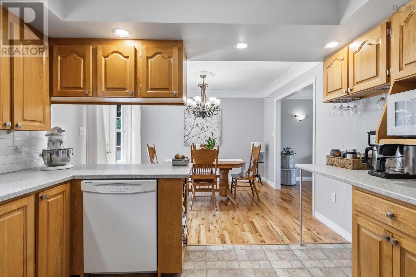 153 Lakecrest Drive - 15