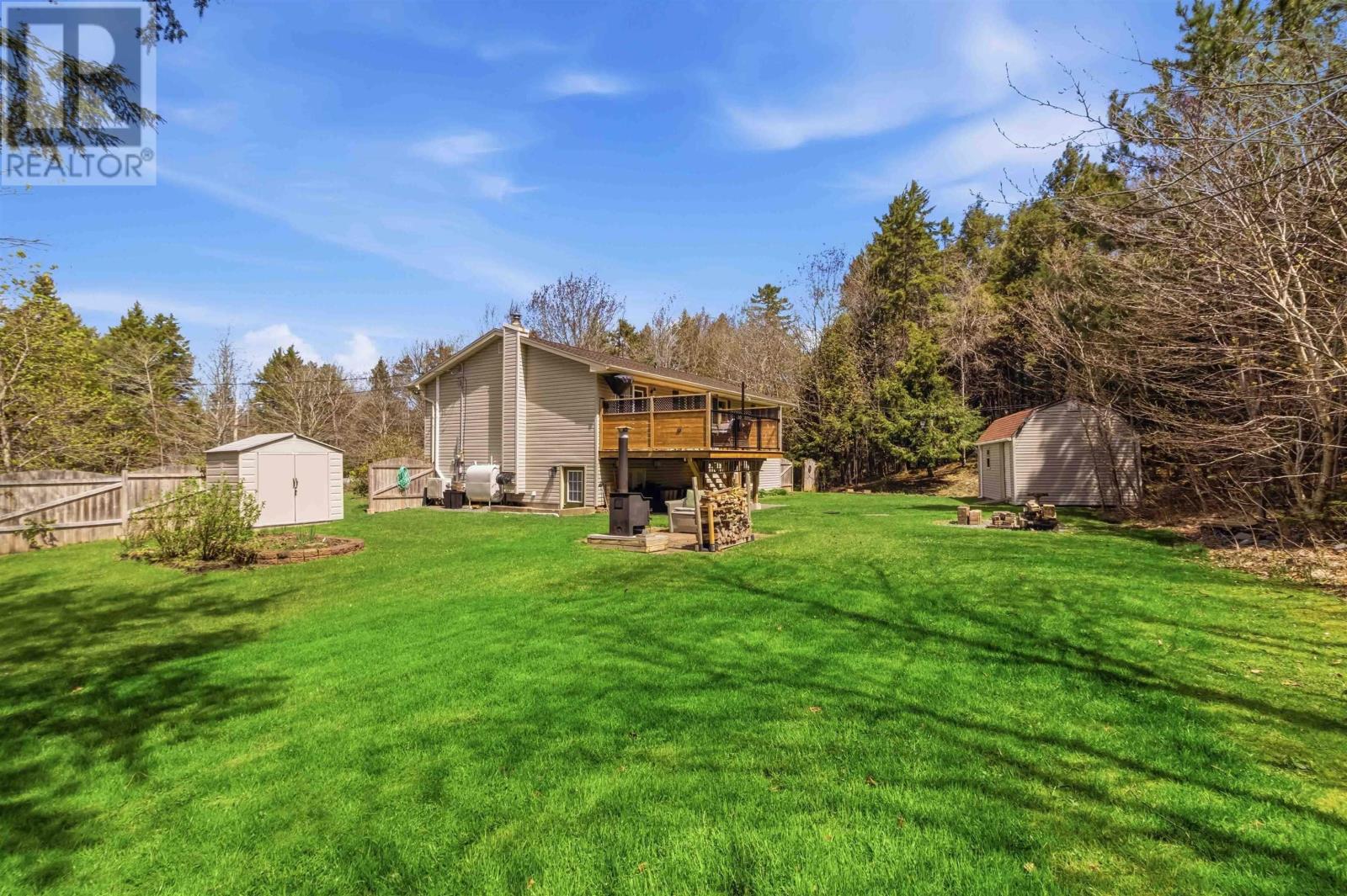 153 Lakecrest Drive - 35