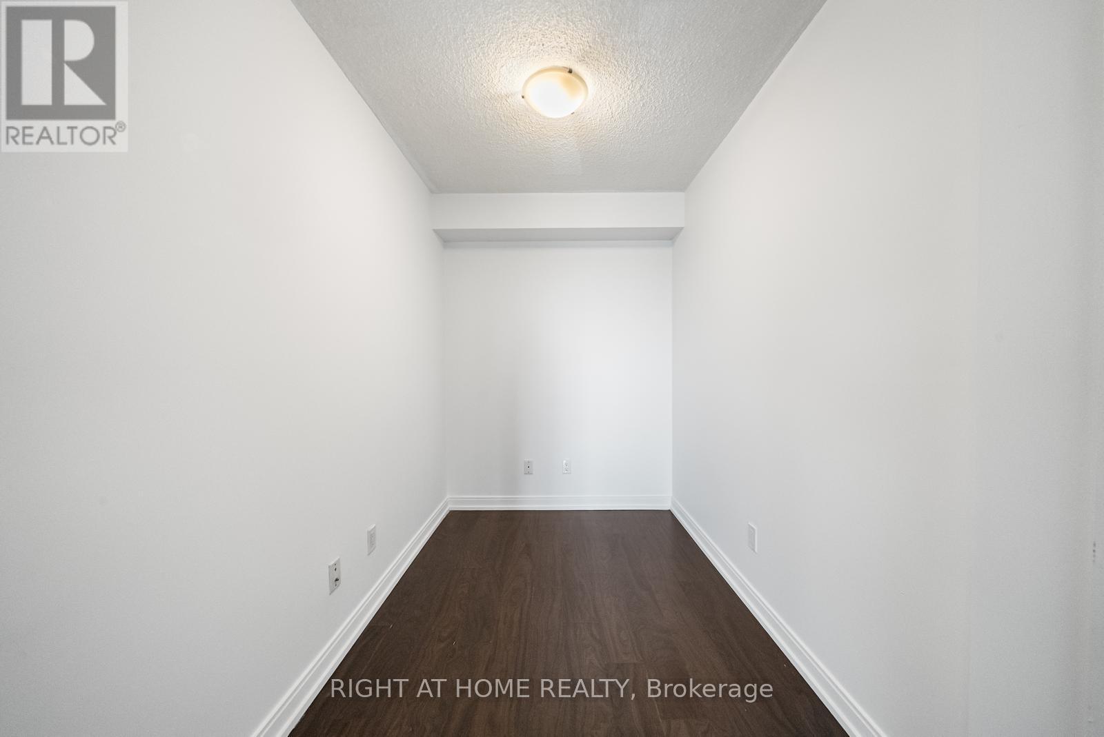 #1505 255 VILLAGE GREEN SQUARE - 14