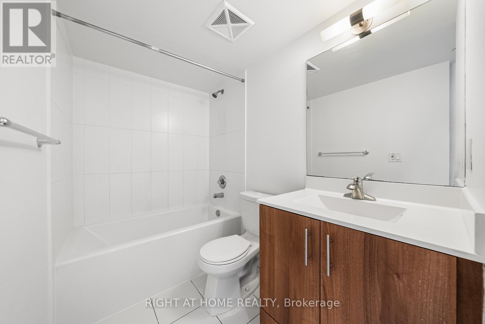 #1505 255 VILLAGE GREEN SQUARE - 20