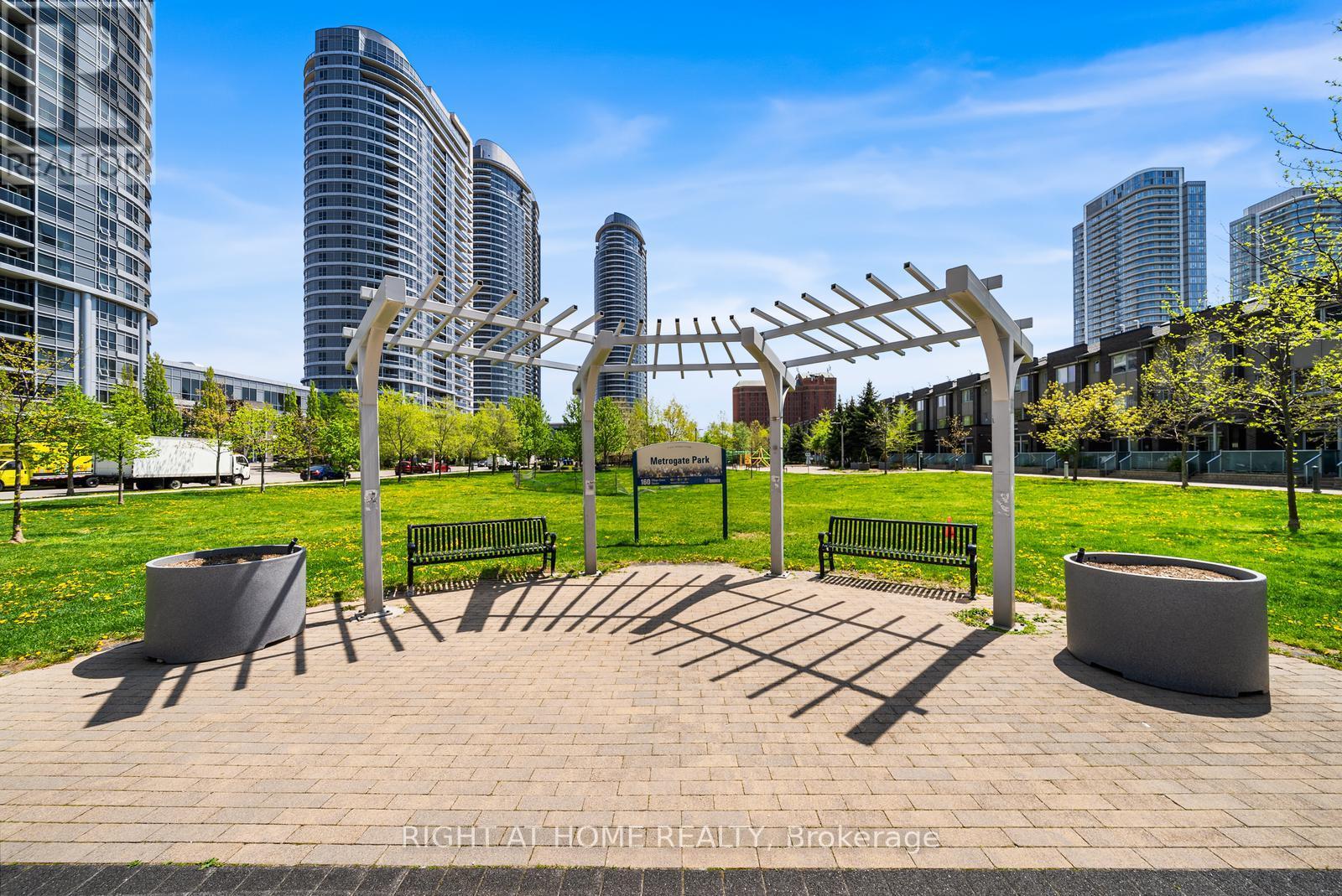 #1505 255 VILLAGE GREEN SQUARE - 23