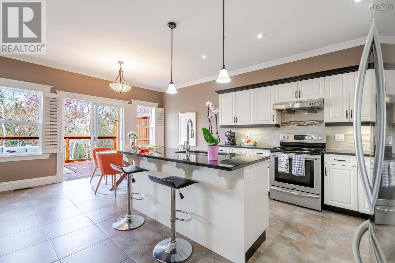 Property 44 of 49 of 33 Sedgewick Place