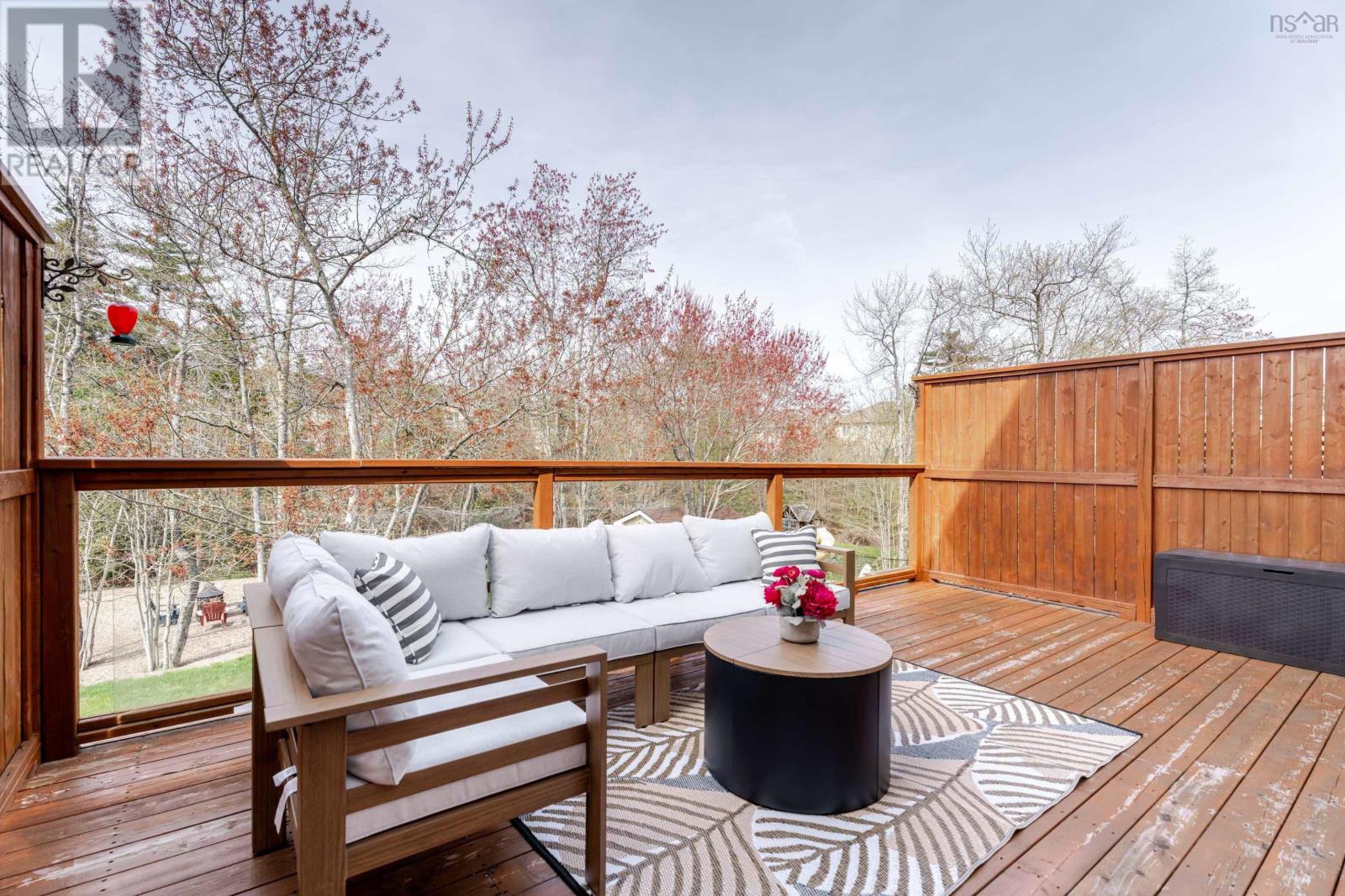 Property 24 of 49 of 33 Sedgewick Place