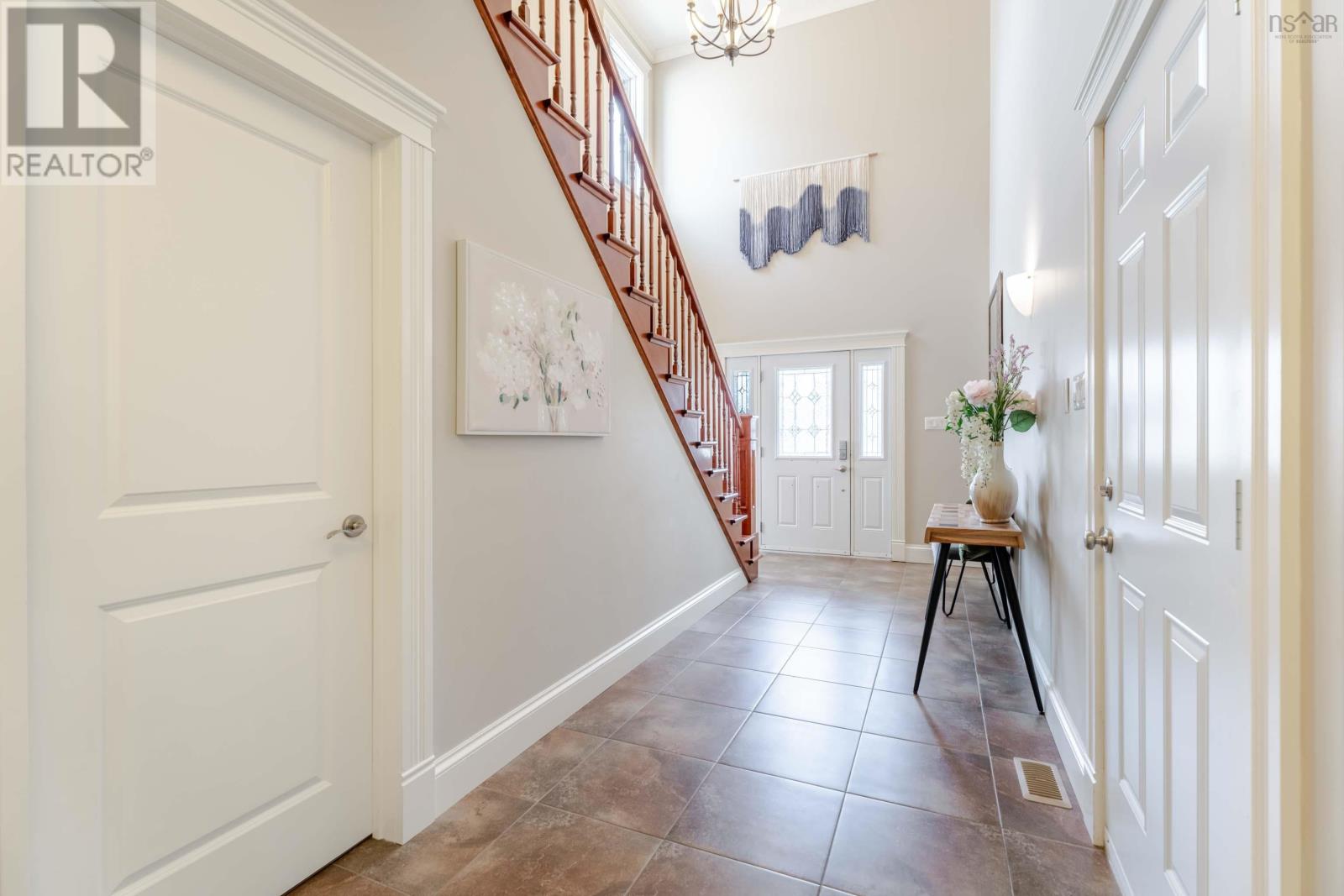 Property 17 of 49 of 33 Sedgewick Place