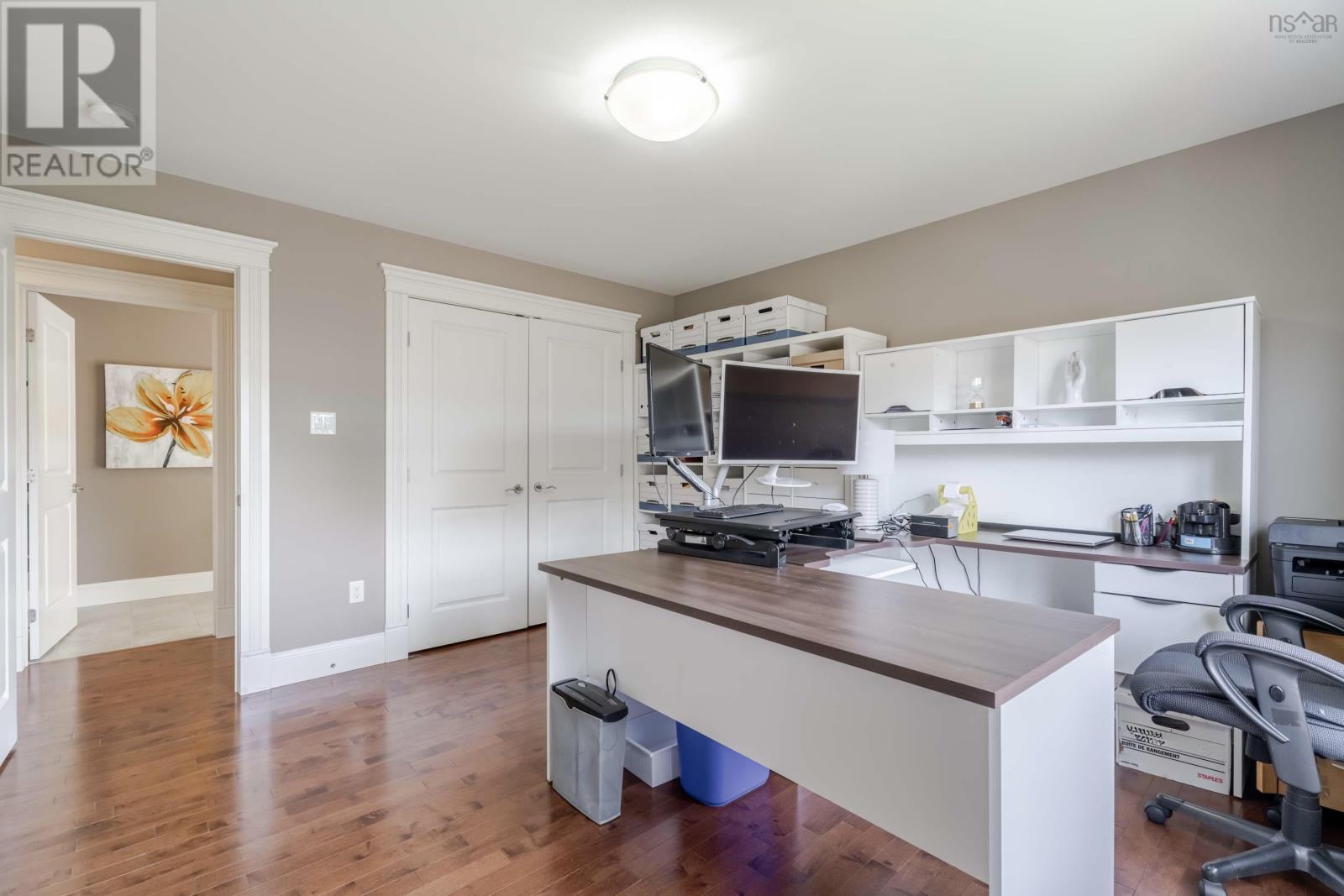 Property 37 of 49 of 33 Sedgewick Place