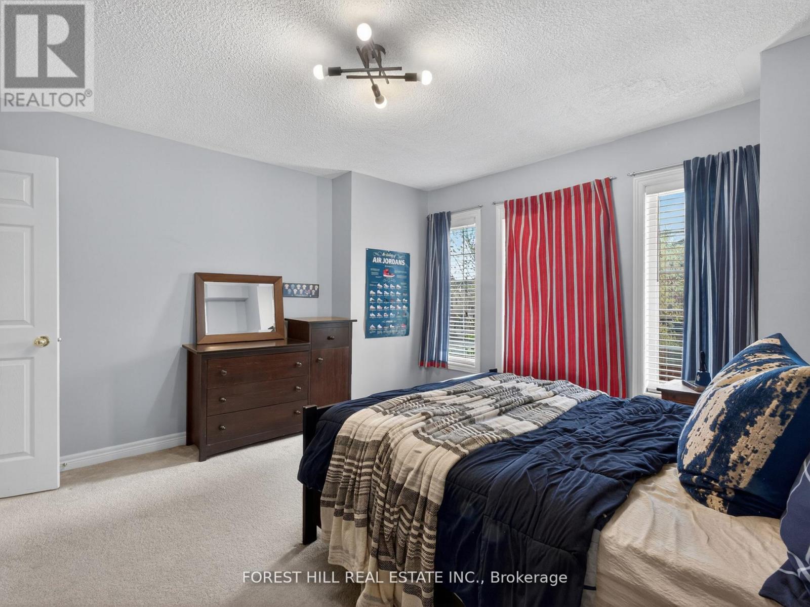 92 SEABREEZE AVENUE - 28