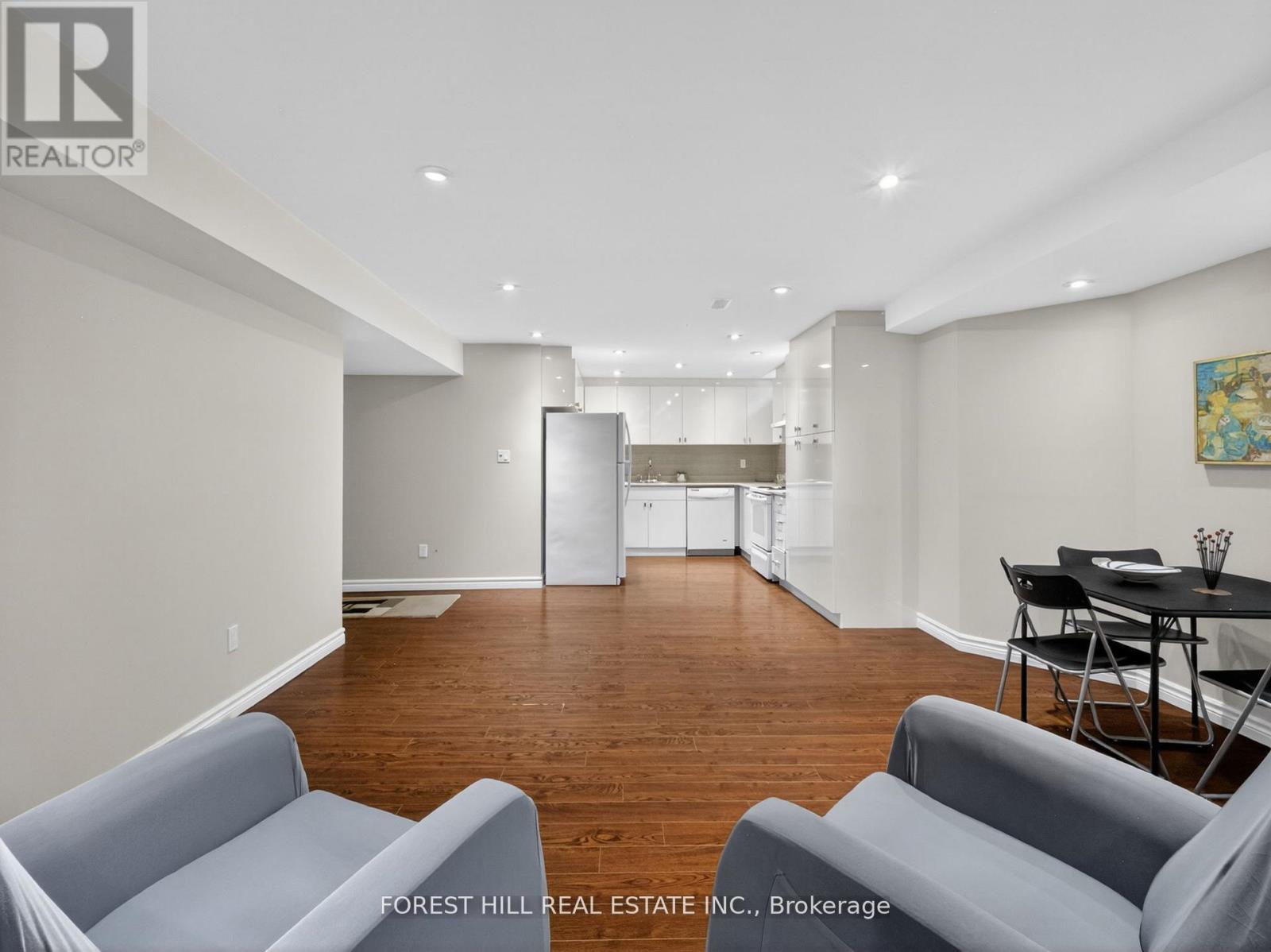 92 SEABREEZE AVENUE - 45