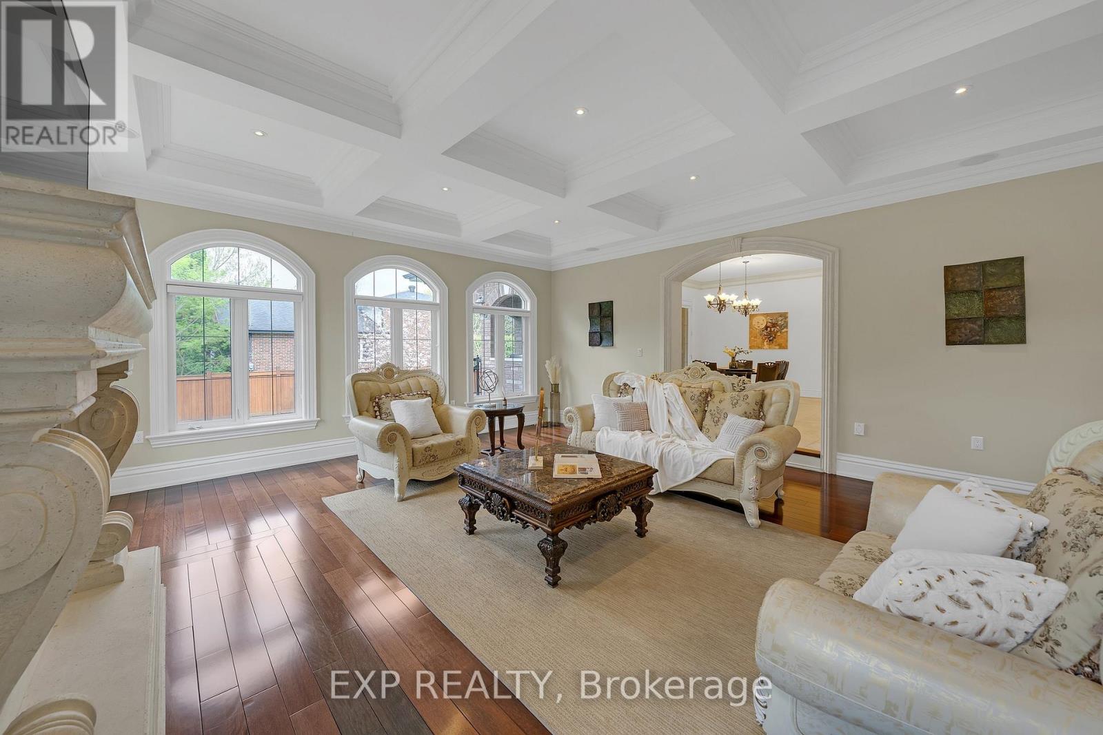 127 MAY AVENUE - 20