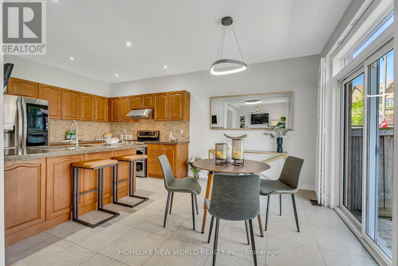 92 ESTRELLA CRESCENT S - 17