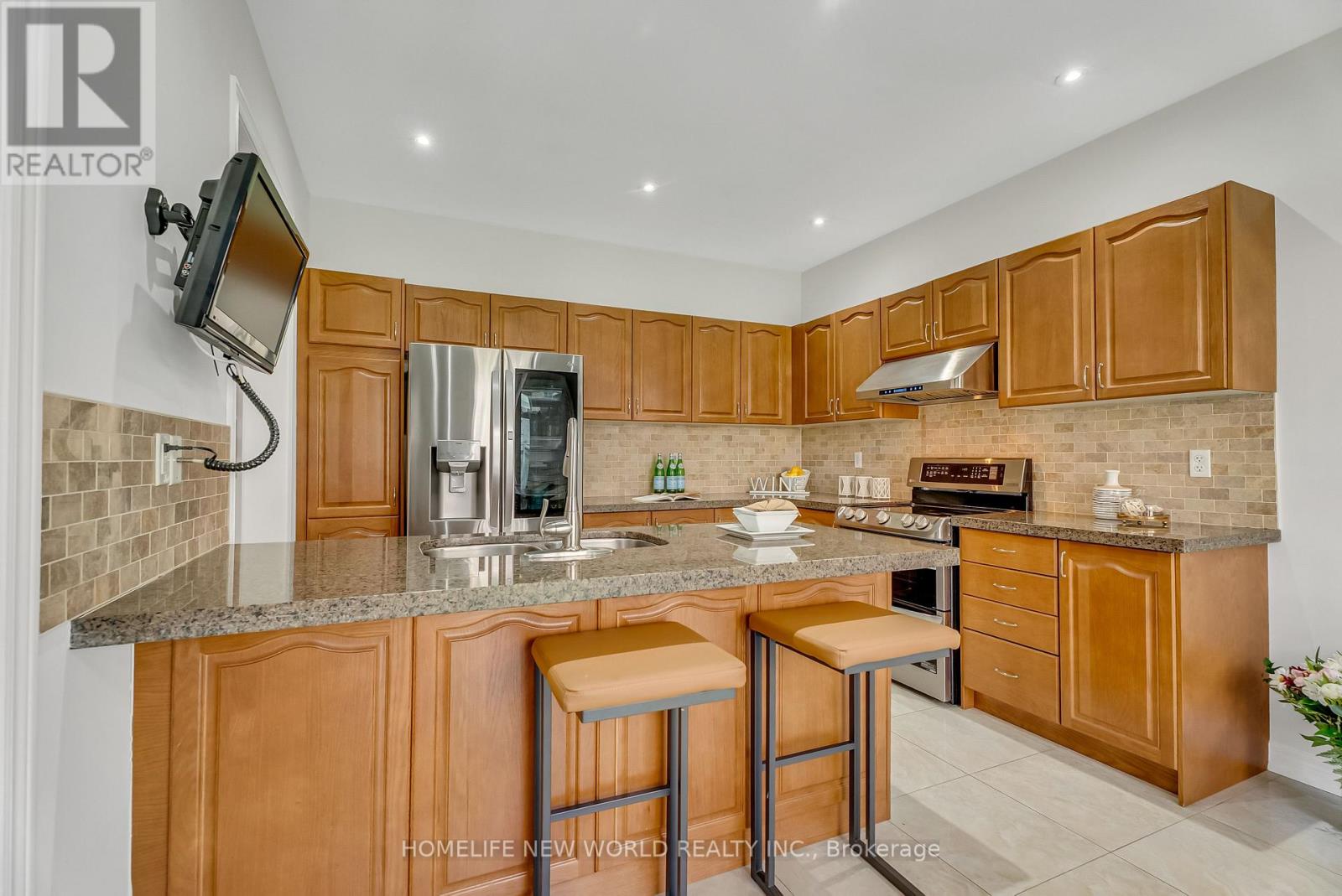 92 ESTRELLA CRESCENT S - 20