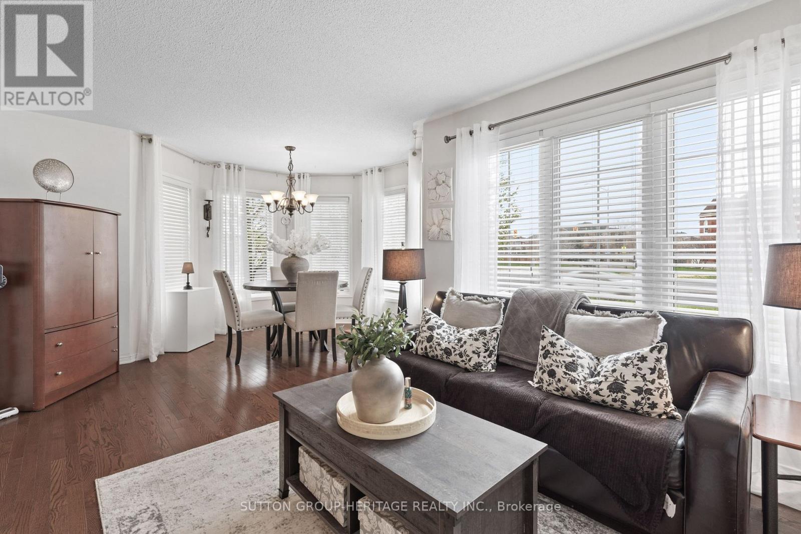 104 GAS LAMP LANE - 20