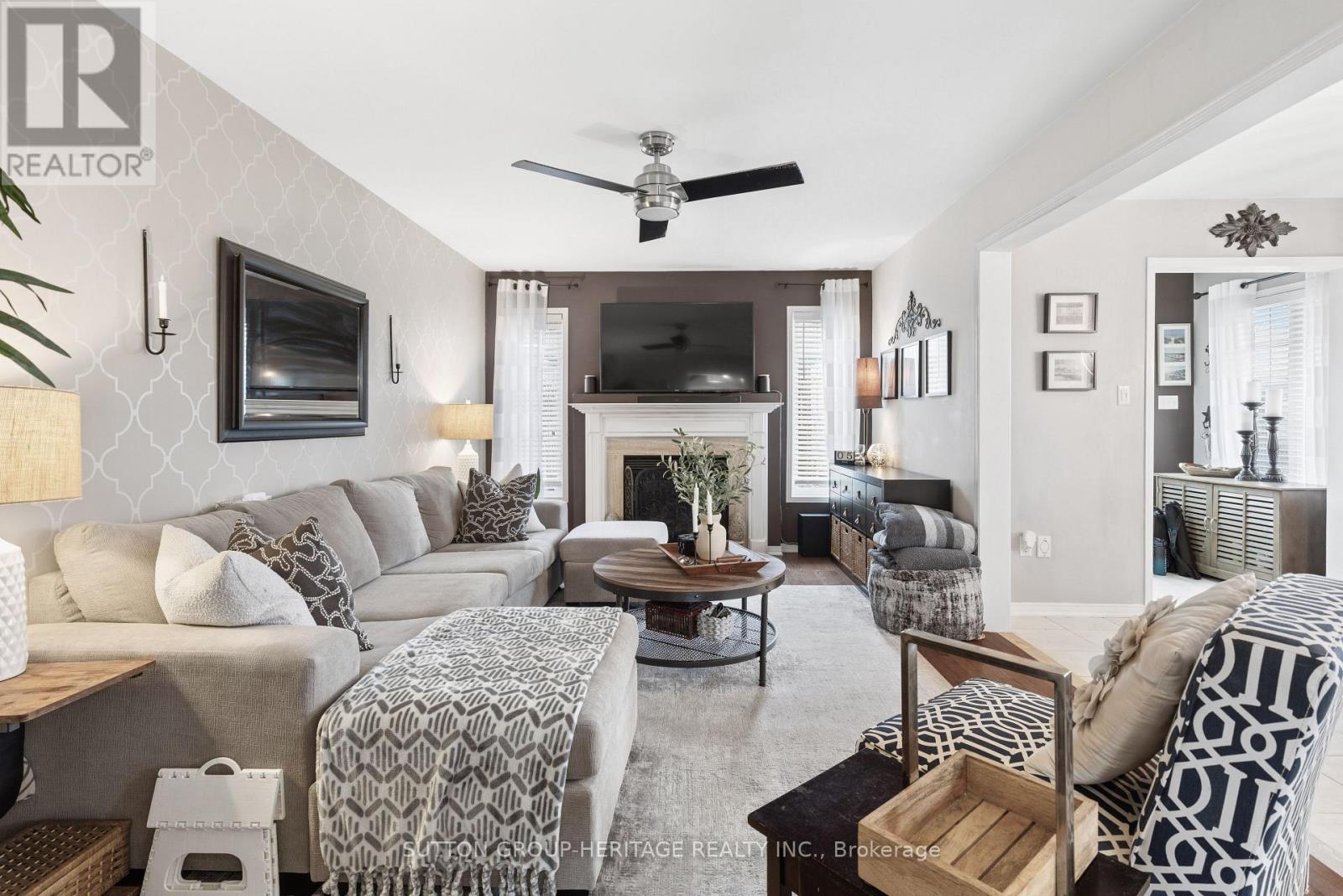 104 GAS LAMP LANE - 30
