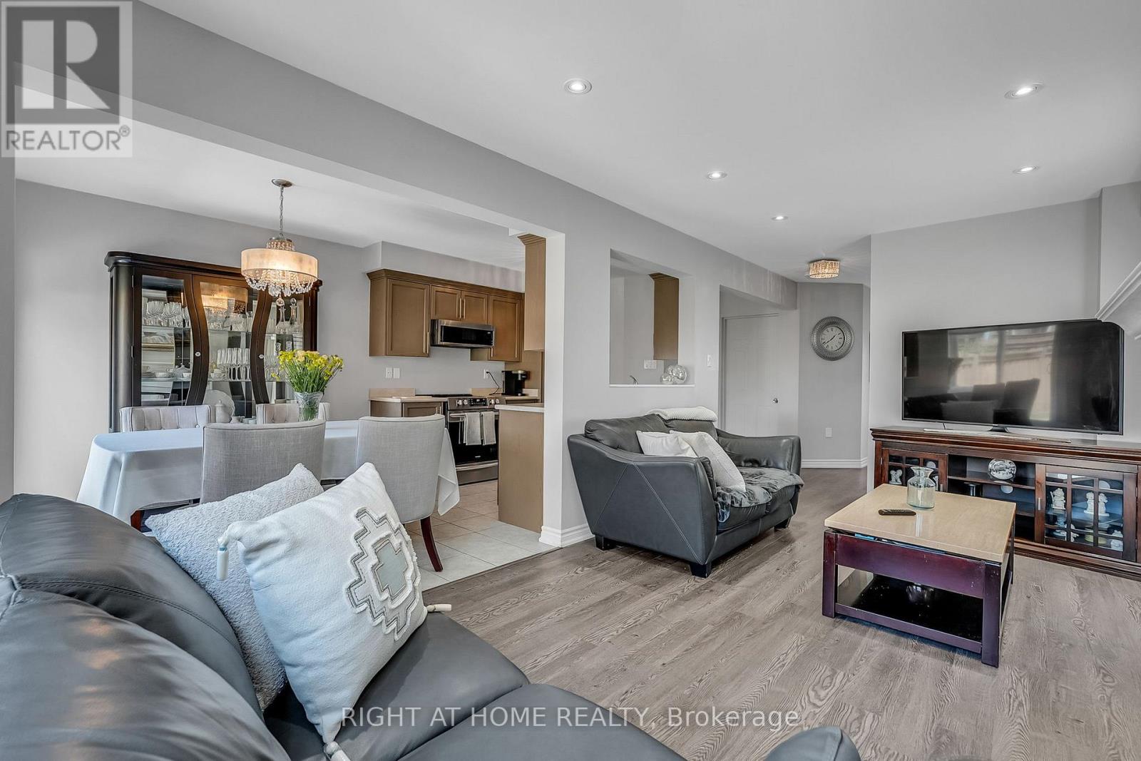 352 MILLER PARK AVENUE - 12