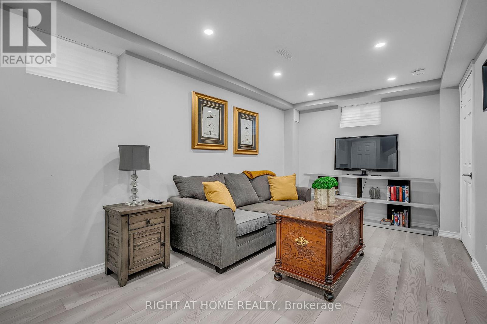 352 MILLER PARK AVENUE - 41