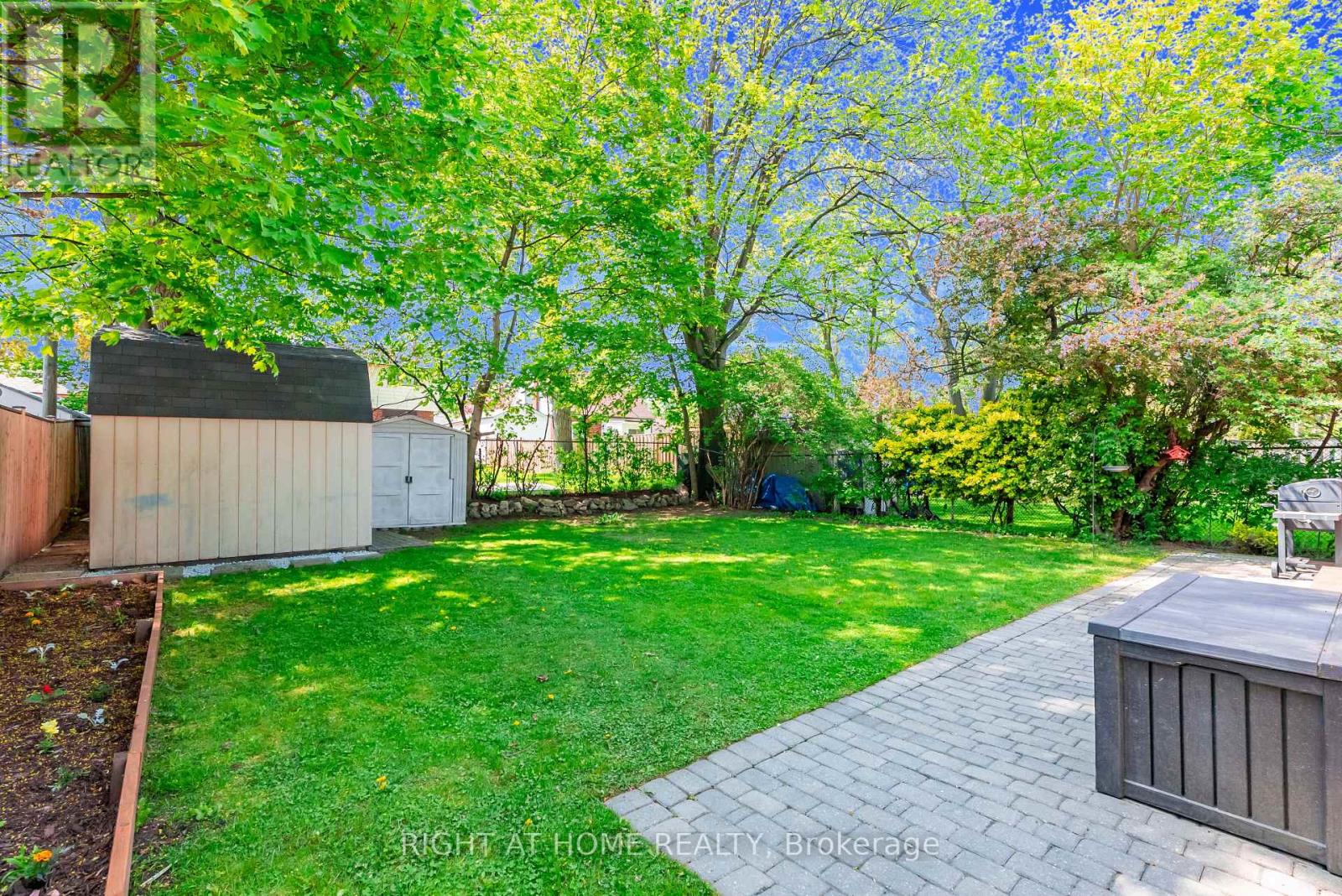15 ALVINSTON ROAD - 44