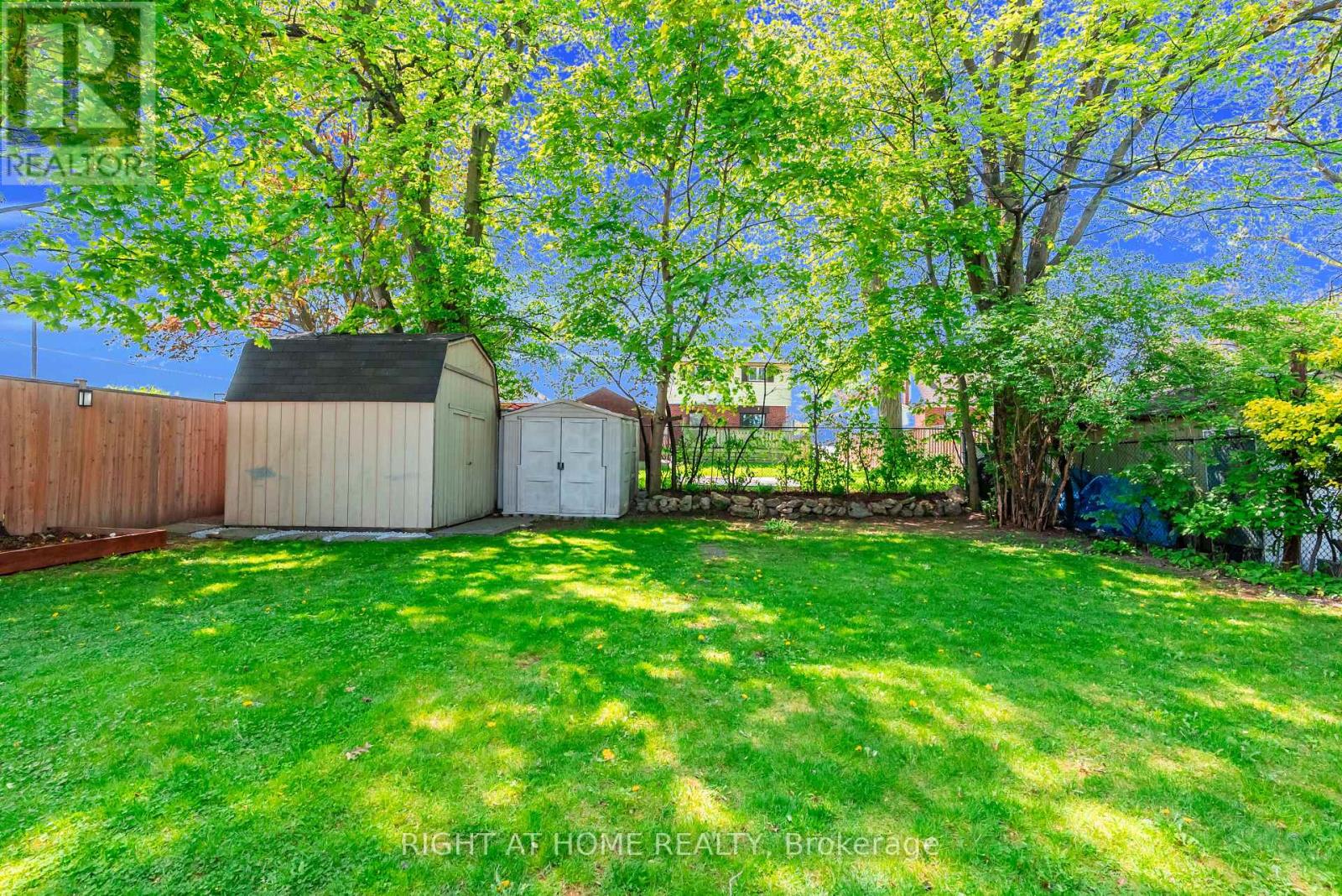 15 ALVINSTON ROAD - 45