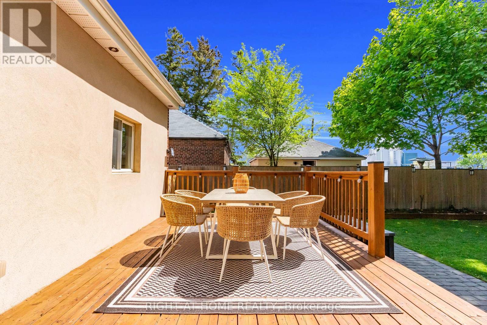 15 ALVINSTON ROAD - 43