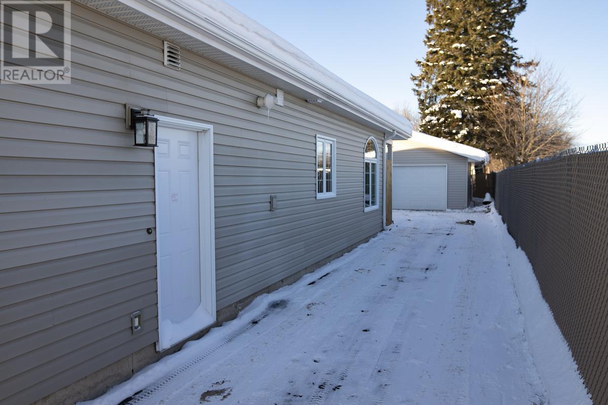 481 Lake ST, Sault Ste. Marie, Ontario, P6B3L4 — Photo 34
