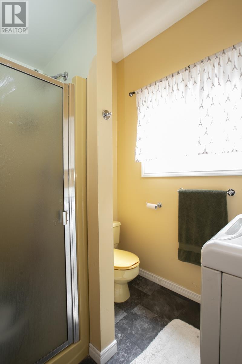 97 Greenview LN, Sault Ste. Marie, Ontario, P6A6K8 — Photo 39