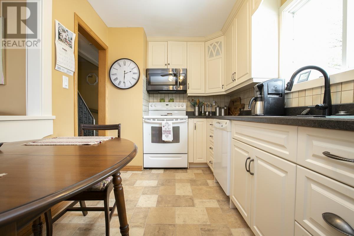 63 Weldon AVE, Sault Ste. Marie, Ontario, P6B3C5 — Photo 14