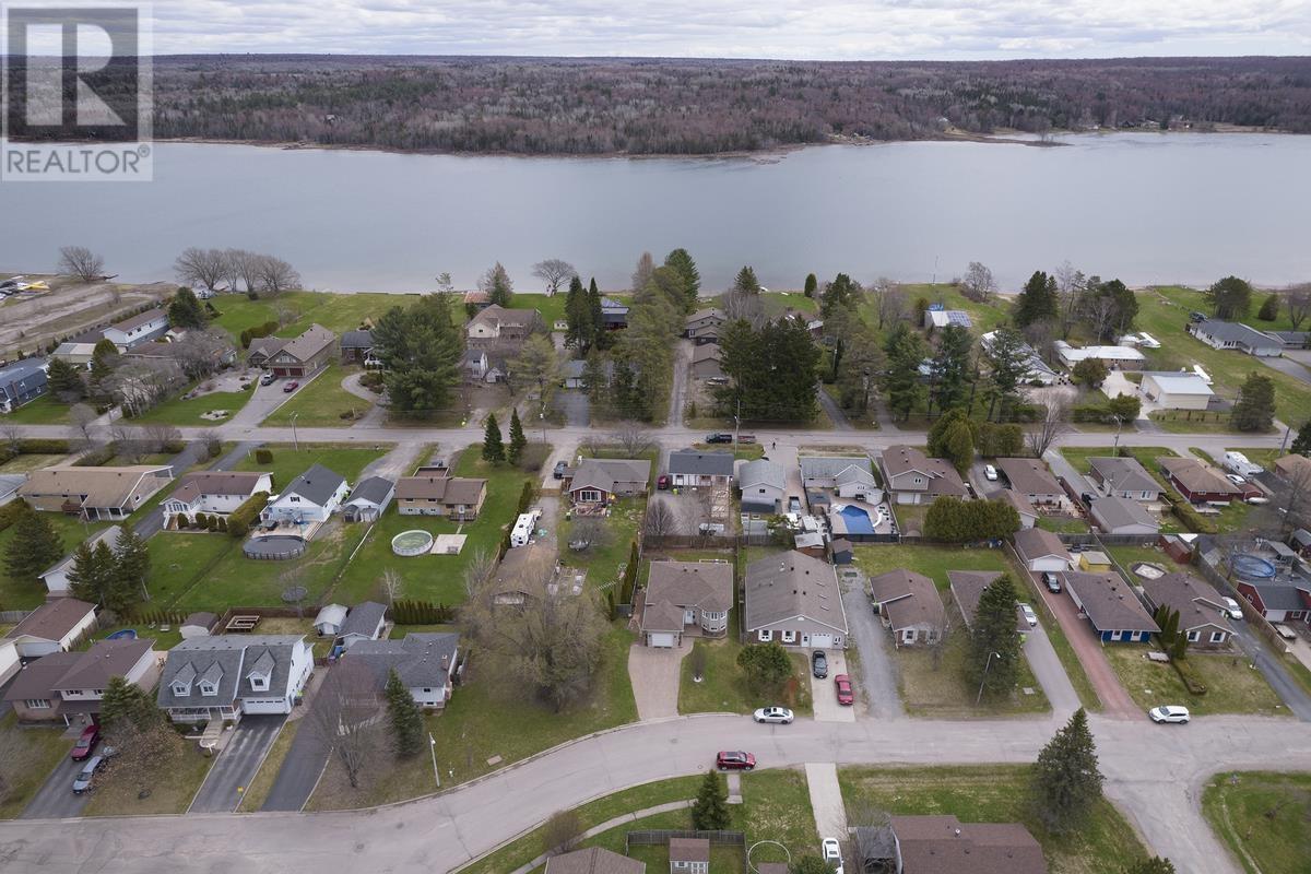 116 Willowdale ST, Sault Ste. Marie, Ontario, P6A5Z4 — Photo 38