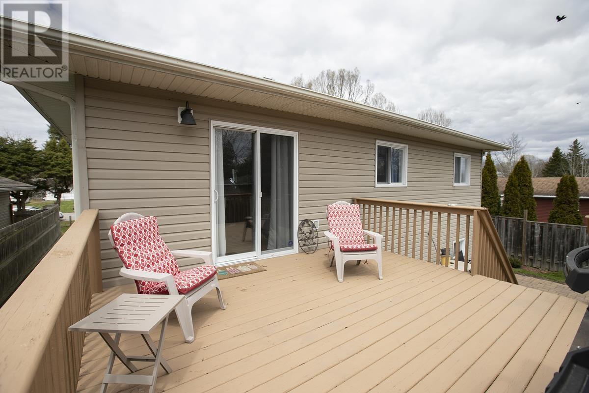 116 Willowdale ST, Sault Ste. Marie, Ontario, P6A5Z4 — Photo 16