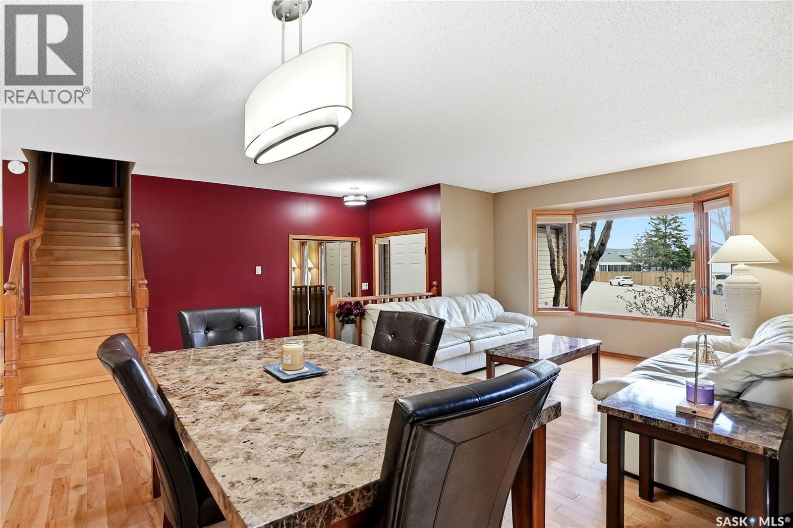 540 Nesslin CRESCENT - 9