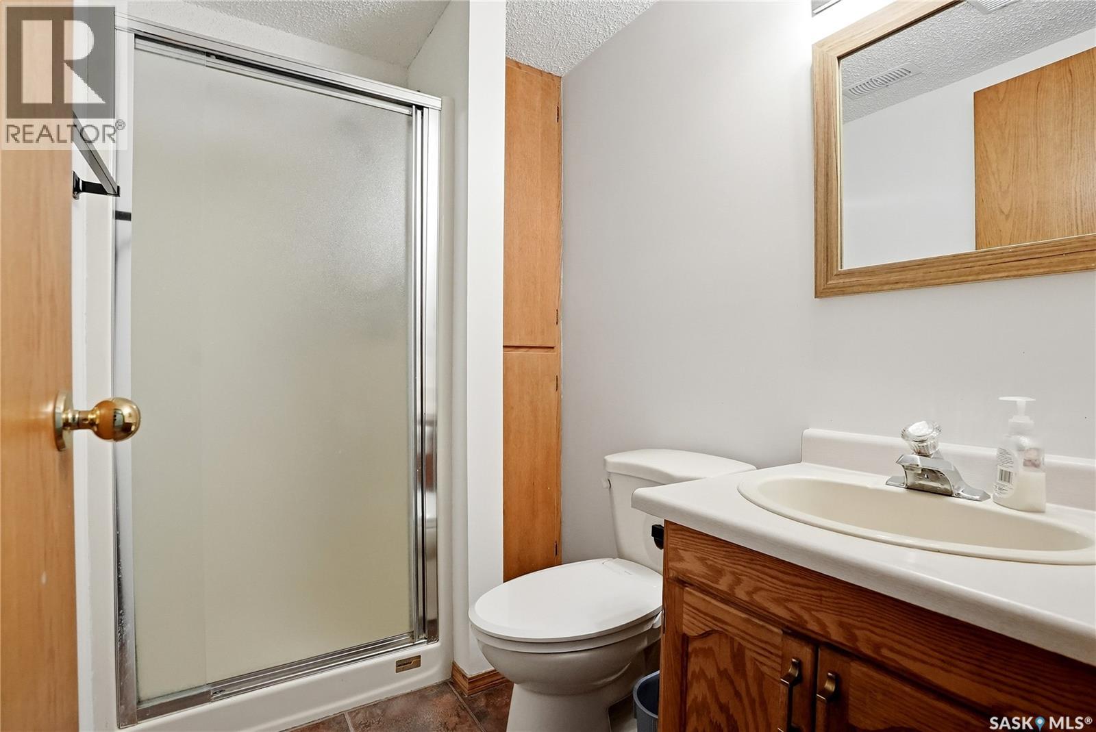 540 Nesslin CRESCENT - 49