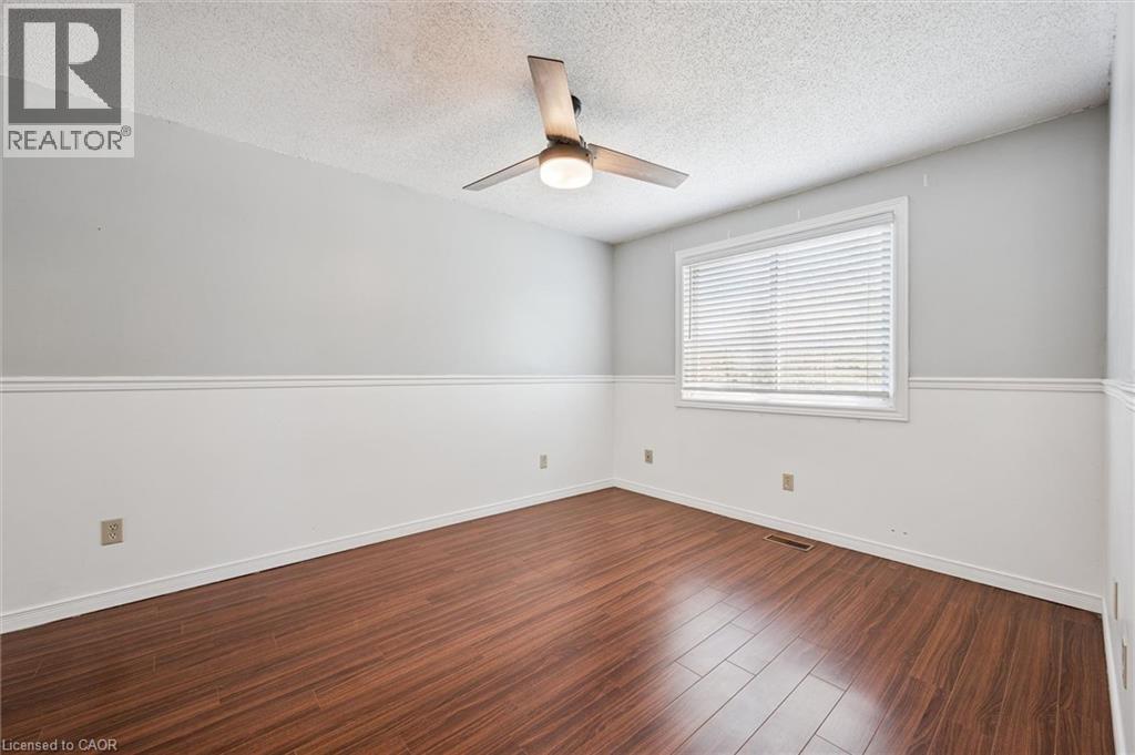 189 MIDDLEBURY Drive, Waterloo, Ontario, N2T2H8 — Photo 44
